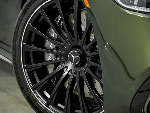 Used 2025 Mercedes-Benz S 63 AMG S image 4