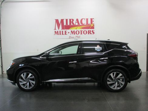 Used 2020 Nissan Murano SL image 2