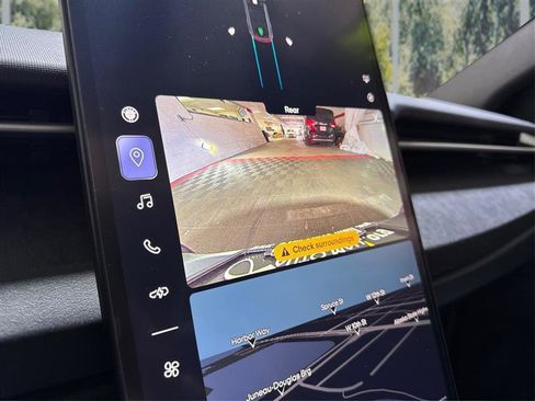 Used 2023 Fisker Ocean One AWD/4WD image 24