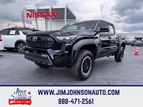 Used 2024 Toyota Tacoma TRD Off-Road AWD/4WD image 1