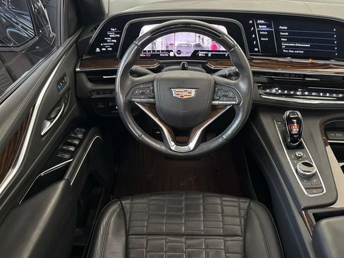 Used 2022 Cadillac Escalade Sport Platinum w/ LPO, ONYX Package AWD/4WD image 26