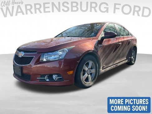 Used 2013 Chevrolet Cruze LT w/ RS Package image 3
