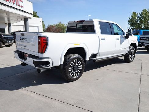 Used 2024 GMC Sierra 3500 Denali Ultimate image 6