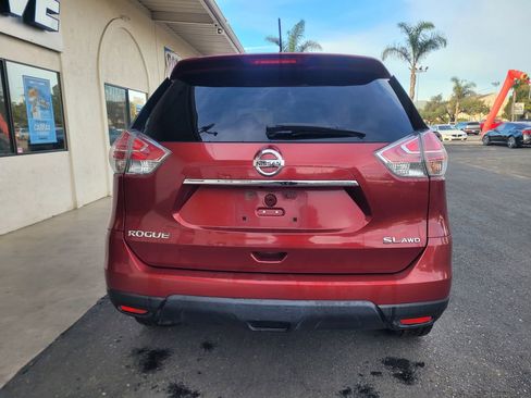 Used 2015 Nissan Rogue SL w/ SL Premium Package image 6
