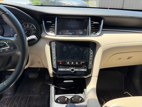 Used 2022 INFINITI QX50 Luxe FWD image 12