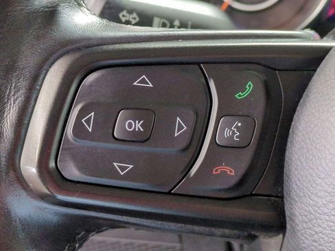 Used 2019 Jeep Wrangler Sport AWD/4WD image 19