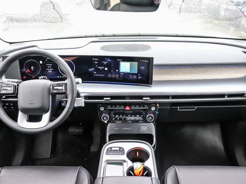 New 2026 Hyundai Ioniq 9 SEL AWD/4WD image 17