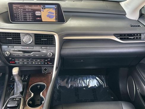 Used 2018 Lexus RX 350 AWD w/ Premium Package image 29
