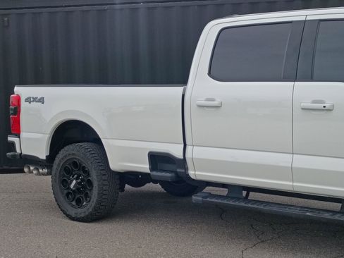 Used 2024 Ford F350 Lariat w/ Lariat Ultimate Package AWD/4WD image 5