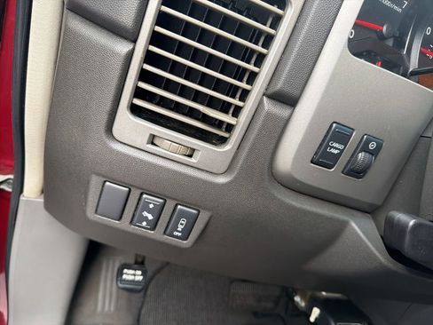 Used 2006 Nissan Titan SE image 24