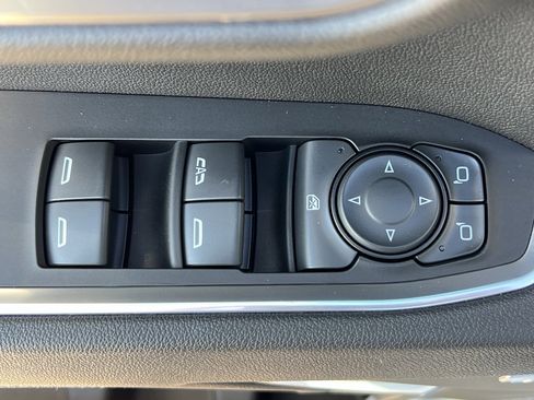 Used 2025 Chevrolet Silverado 1500 RST image 13