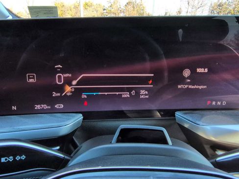 Used 2025 Cadillac Escalade IQ Luxury 2 image 35