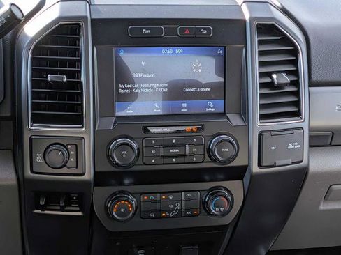 Certified 2022 Ford F250 XLT w/ XLT Value Package AWD/4WD image 27