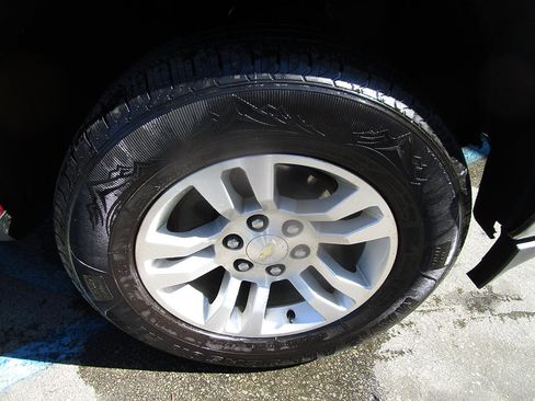 Used 2018 Chevrolet Silverado 1500 LT image 8