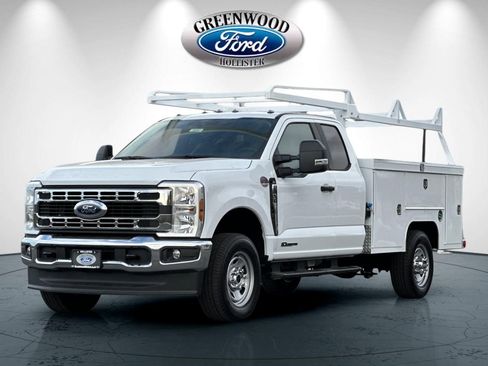 New 2026 Ford F350 XL w/ XL Chrome Package AWD/4WD image 8