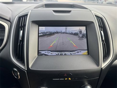 Used 2020 Ford Edge SEL w/ Convenience Package image 31