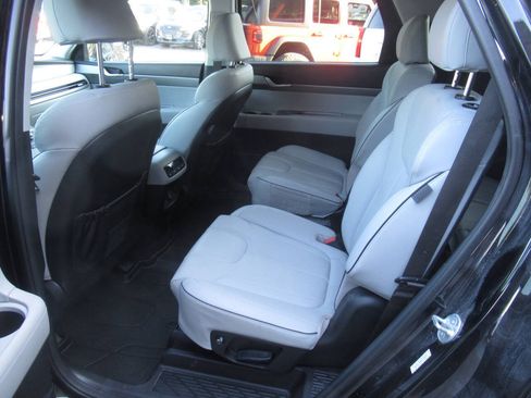 Used 2024 Hyundai Palisade SEL AWD/4WD image 17