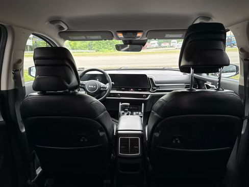 Used 2023 Kia Sportage EX FWD image 32