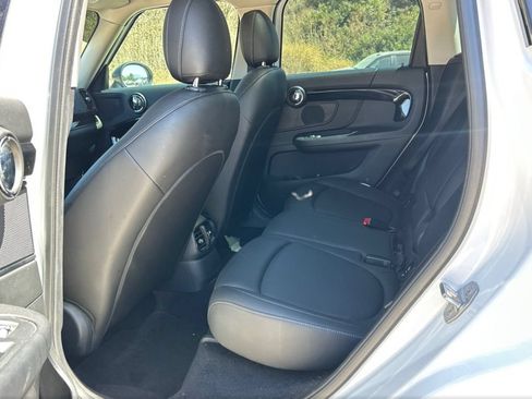 Used 2019 MINI Cooper Countryman FWD image 9