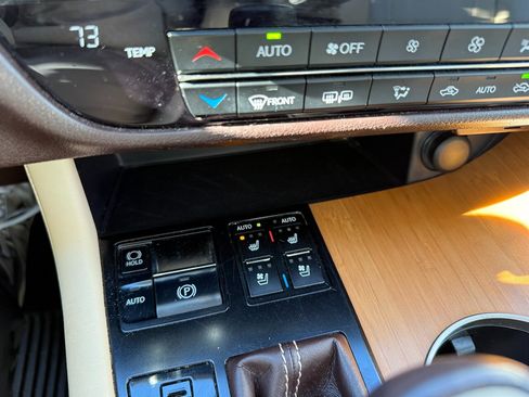 Used 2017 Lexus RX 350 AWD w/ Premium Package image 21