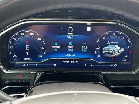 Used 2022 Chevrolet Silverado 1500 High Country w/ High Country Premium Package image 39