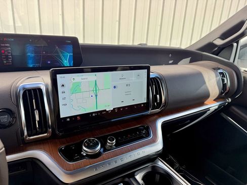 New 2025 Ford Expedition Max King Ranch image 26