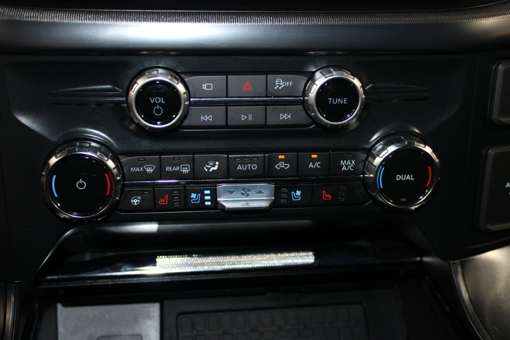 Used 2025 Ford F150 Platinum AWD/4WD image 52