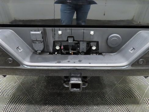 Used 2022 GMC Sierra 1500 AT4 w/ AT4 Premium Package image 48