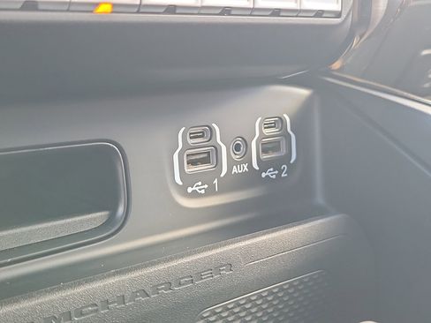 Used 2024 RAM 2500 Laramie Longhorn image 29