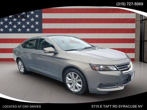 Used 2017 Chevrolet Impala LT FWD image 3