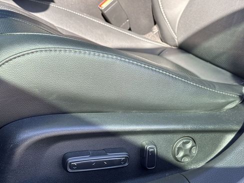 Used 2021 Honda Accord Touring image 14