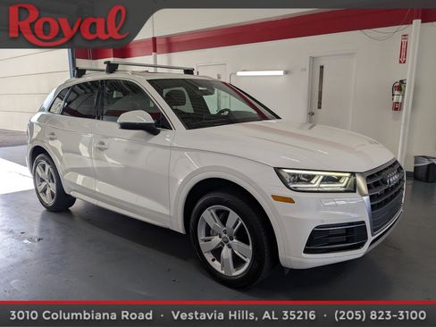 Used 2019 Audi Q5 2.0T Premium Plus w/ Premium Plus Package AWD/4WD image 5
