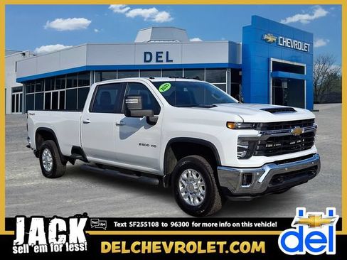 Used 2025 Chevrolet Silverado 2500 LT w/ Safety Package AWD/4WD image 1
