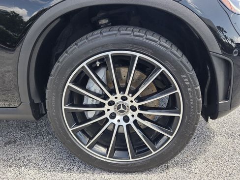 Used 2022 Mercedes-Benz GLC 300 image 9