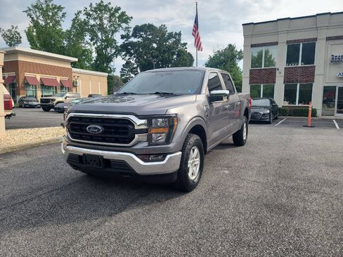 Used 2023 Ford F150 XLT AWD/4WD image 3