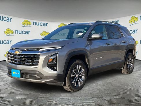 Used 2025 Chevrolet Equinox LT w/ Convenience Package II image 3