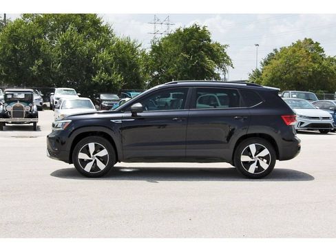 Certified 2024 Volkswagen Taos S AWD/4WD image 6