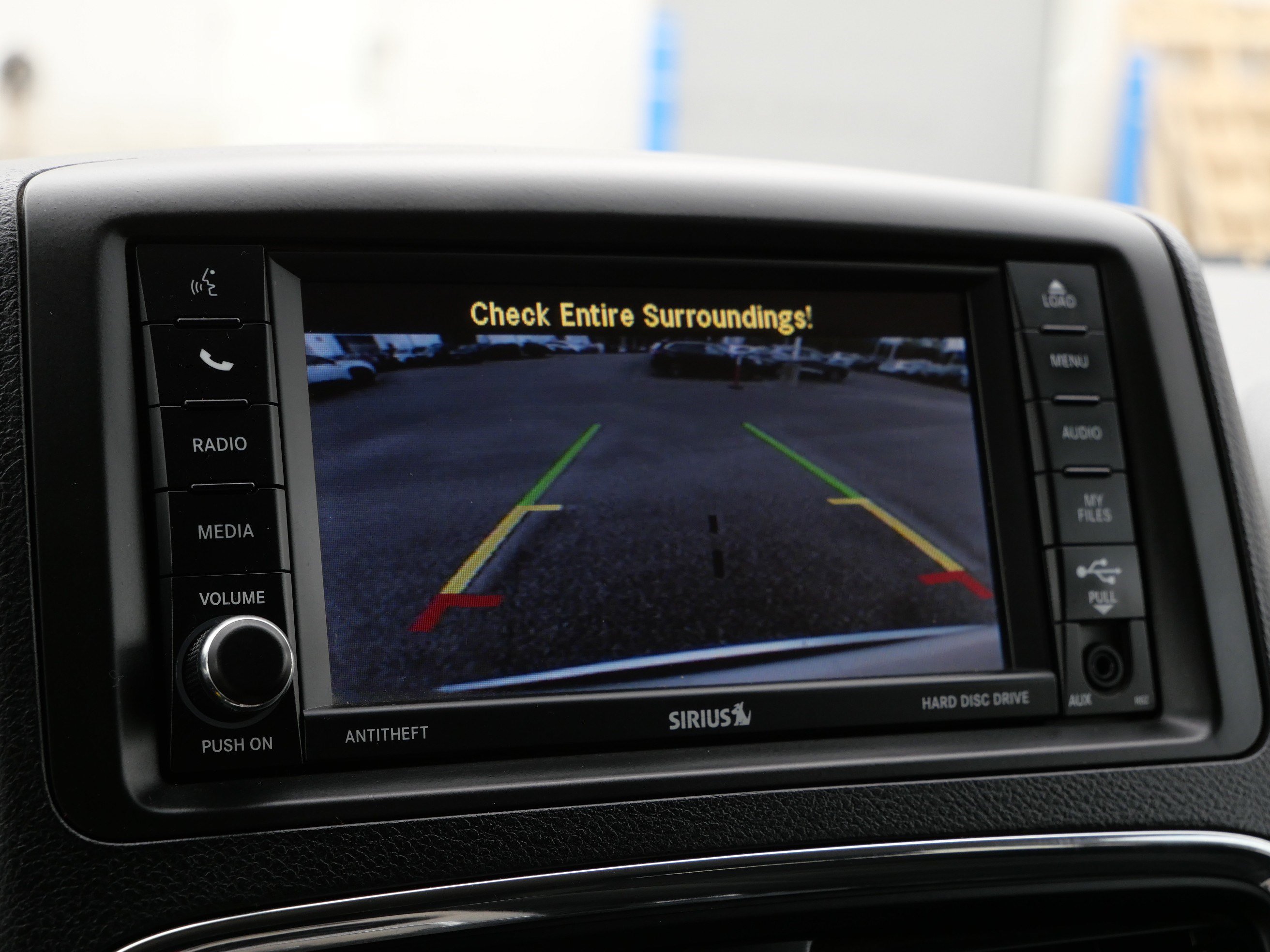 Used 2016 Dodge Grand Caravan SXT w/ Rear Park Assist Package FWD image 28
