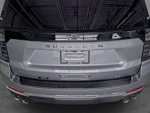 New 2026 Chevrolet Suburban Premier AWD/4WD image 12