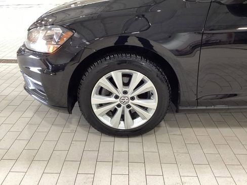 Used 2020 Volkswagen Golf 4-Door image 21