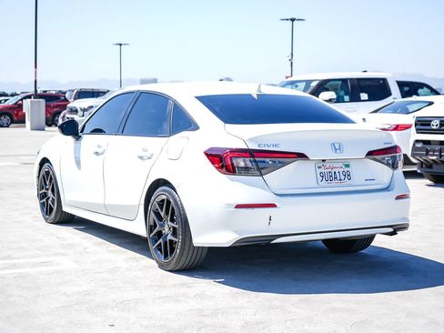 Used 2025 Honda Civic Sport image 8