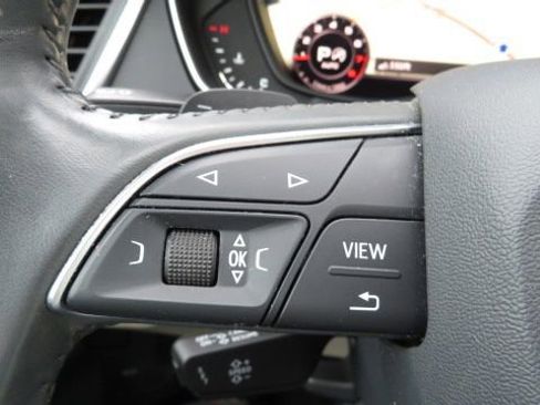 Used 2020 Audi Q5 2.0T Premium Plus image 24