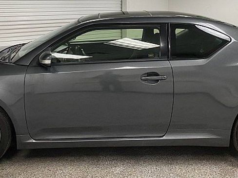 Used 2013 Scion tC image 8
