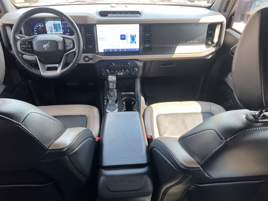 Used 2022 Ford Bronco Wildtrak AWD/4WD image 25