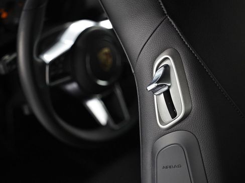 Certified 2025 Porsche 718 Cayman S RWD image 25