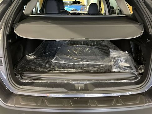 Used 2025 Subaru Outback Limited image 20