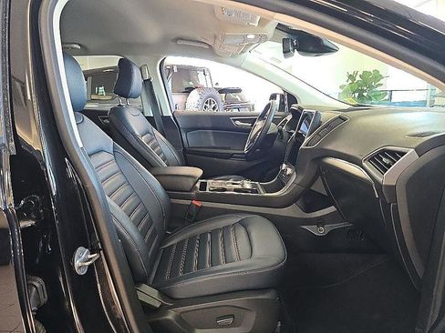 Used 2022 Ford Edge SEL w/ Sport Appearance Package AWD/4WD image 39