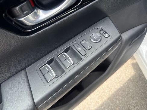 Used 2023 Honda CR-V Sport Touring image 10