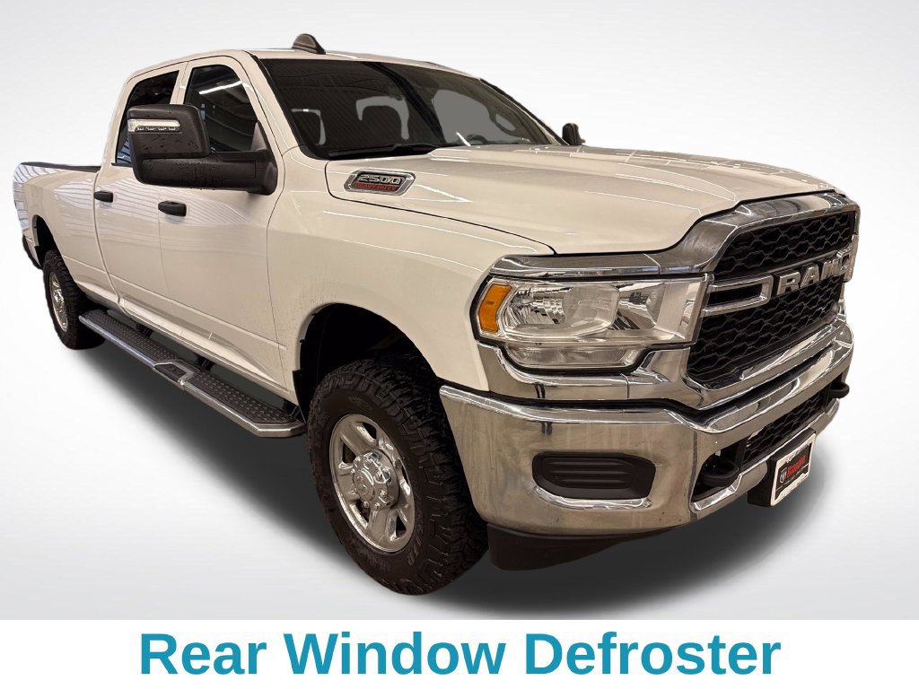Used 2024 RAM 2500 Tradesman w/ Chrome Appearance Group AWD/4WD image 9