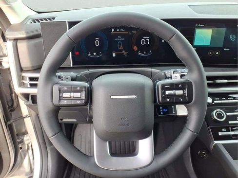 New 2026 Hyundai Santa Fe SE FWD image 14